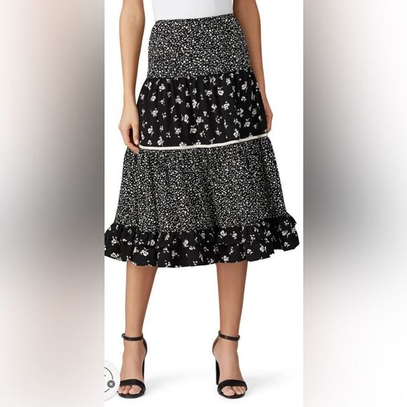 Sweet Baby Jamie Black Floral Skirt Size Medium - Picture 1 of 7